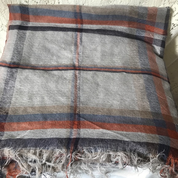 Boho Fringed Shawl Wrap Scarf Gray Rust Navy Plaid - Picture 12 of 12